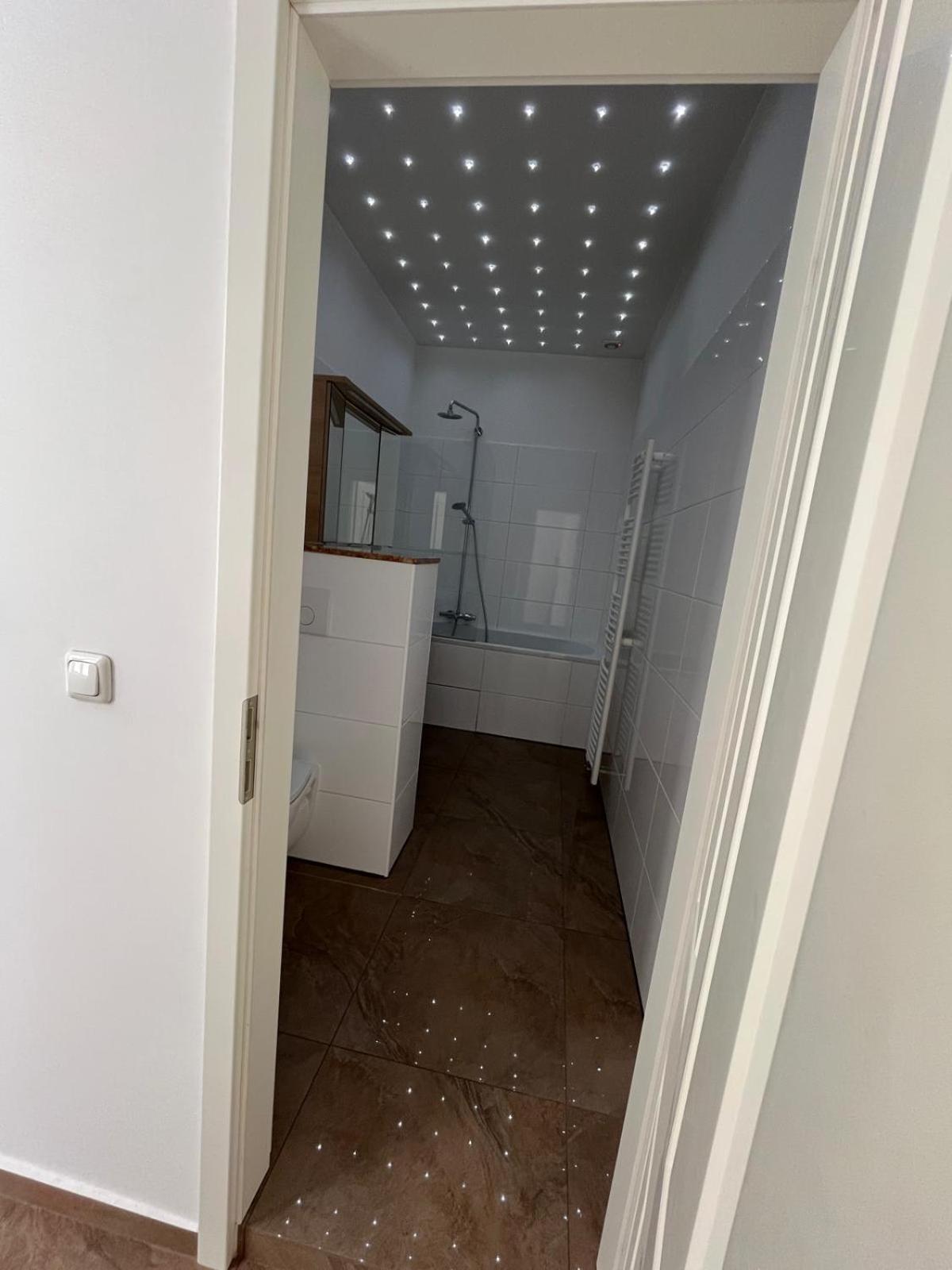 Schoene Wohnung Im Helenental Baden Eksteriør billede